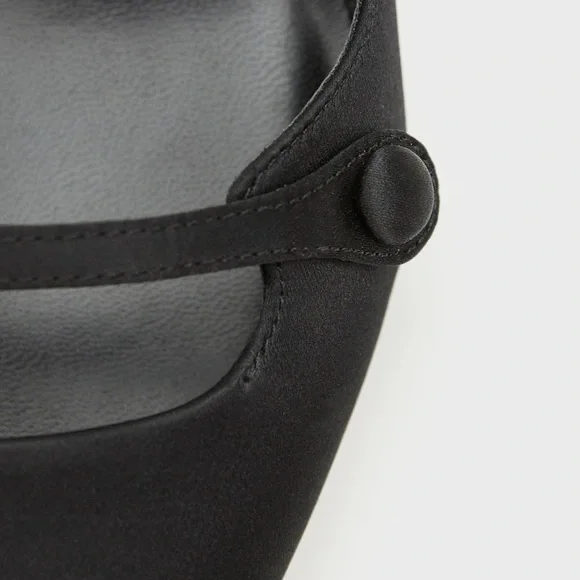 NWOT | Mango | Satin Kitten-Heel Shoes | Size 37 - Picture 6 of 8